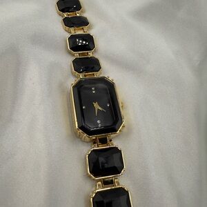 Classic Sophisticated Black and Gold Bracelet